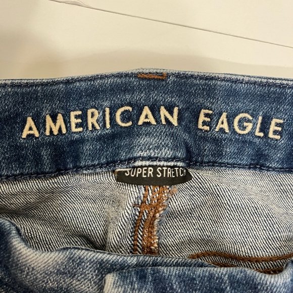 American Eagle Curvy Super Hi-Rose Jegging Medium wash Size 4 - Picture 7 of 10